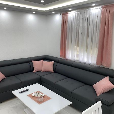 Apartman Jovana Bileća Dış mekan fotoğraf